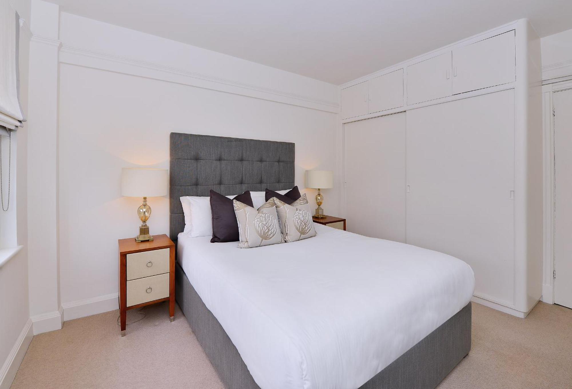 Pelham Court Apartments London Exterior photo