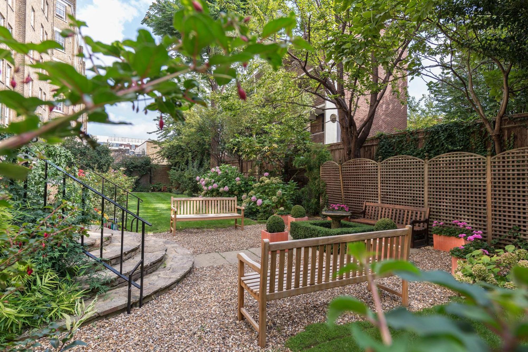Pelham Court Apartments London Exterior photo