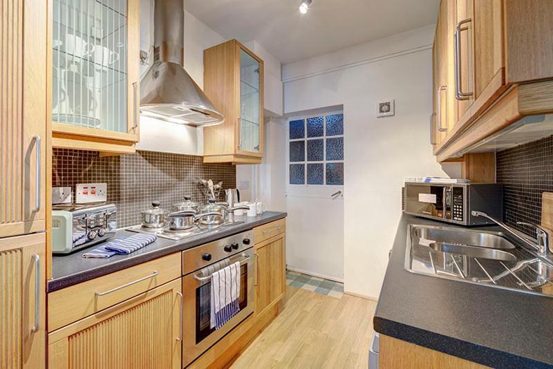 Pelham Court Apartments London Exterior photo